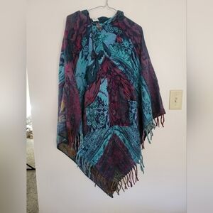 Ashley Taylor Poncho Hooded OS